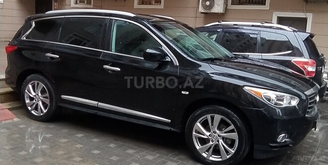 Infiniti JX35-4