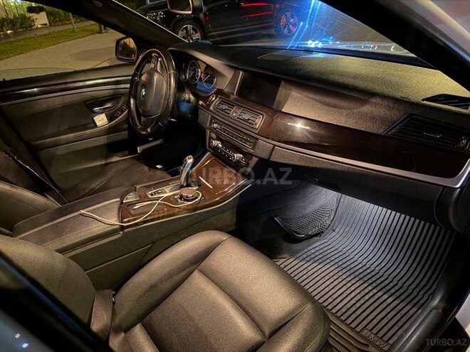 BMW 528-4