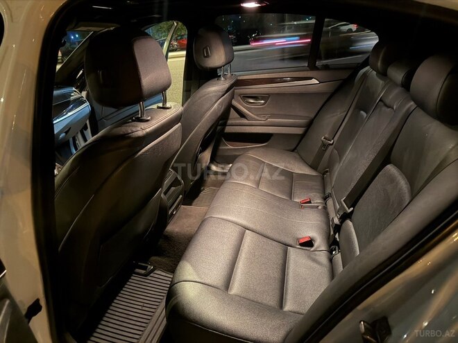 BMW 528-6