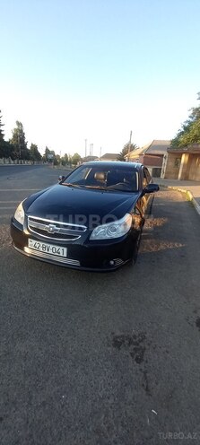 Chevrolet Epica-1