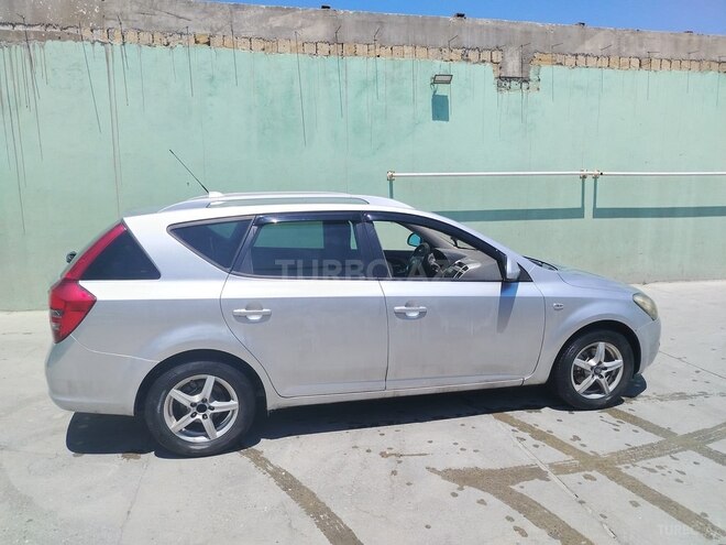Kia Ceed SW-12