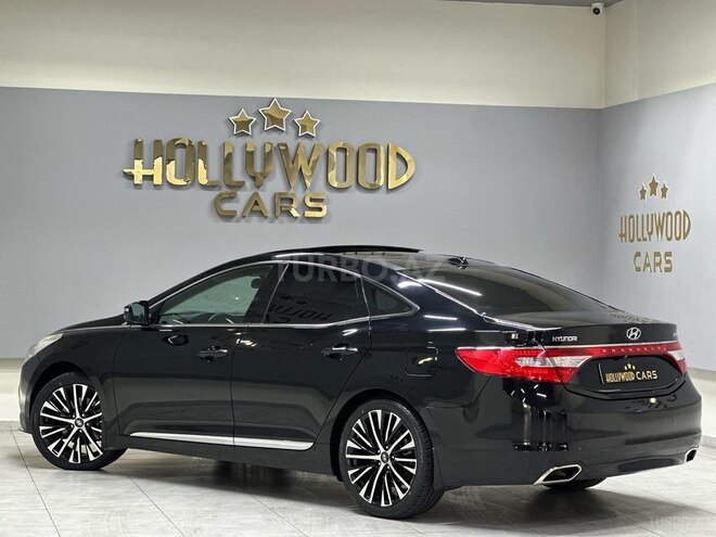 Hyundai Grandeur-8