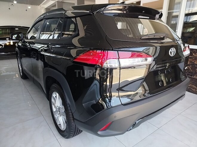Toyota Corolla Cross-5