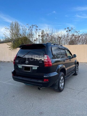 Toyota Land Cruiser Prado-5