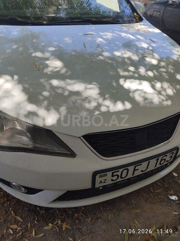 SEAT Ibiza-8