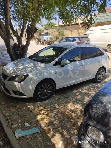 SEAT Ibiza-7