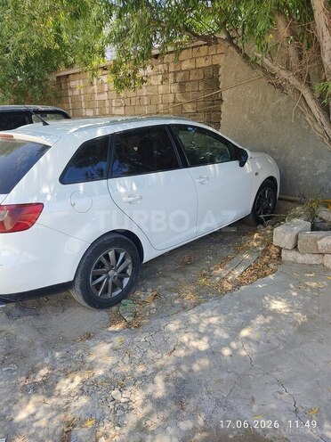 SEAT Ibiza-9