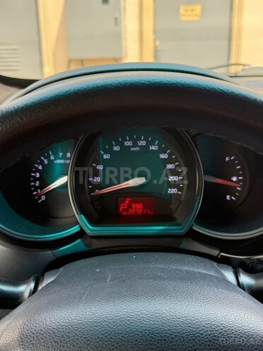 Kia Rio-13
