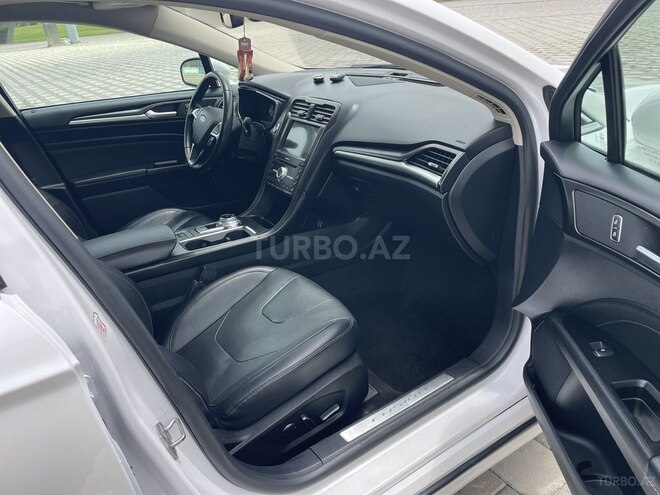 Ford Fusion (North America)-17