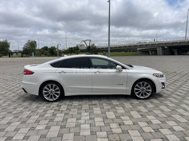 Ford Fusion (North America)-8