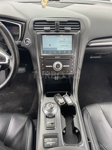 Ford Fusion (North America)-15
