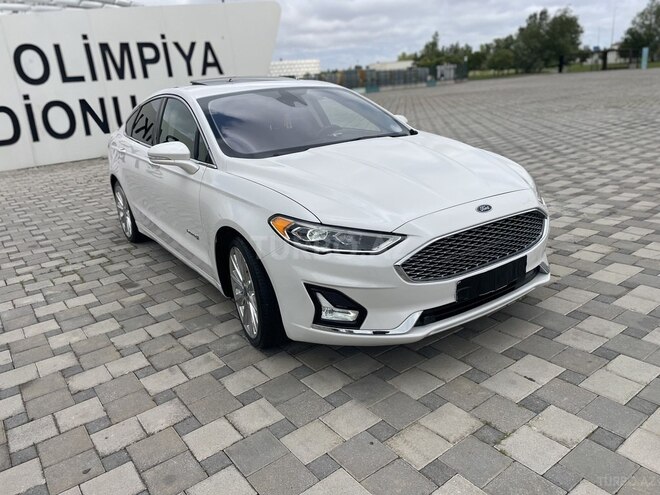 Ford Fusion (North America)-6