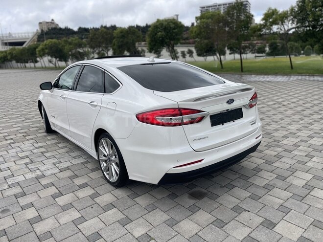 Ford Fusion (North America)-11