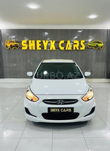 Hyundai Accent-1