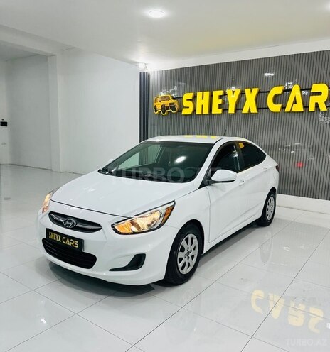 Hyundai Accent-4