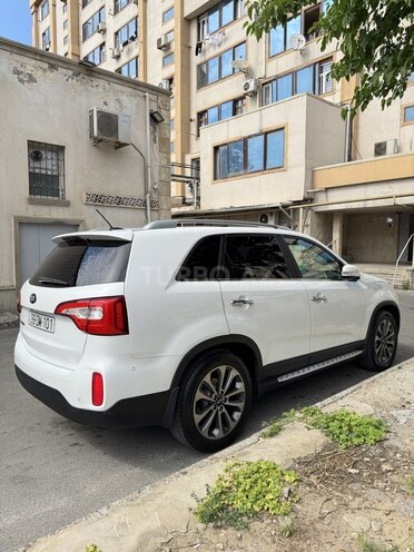 Kia Sorento-3
