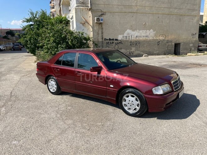 Mercedes C 180-7