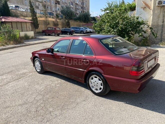 Mercedes C 180-3