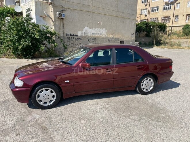 Mercedes C 180-4