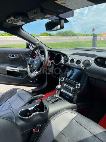 Ford Mustang-8