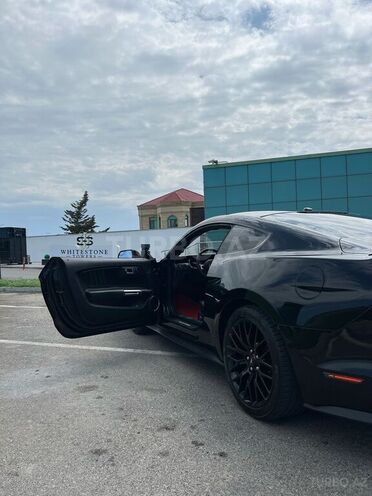 Ford Mustang-2