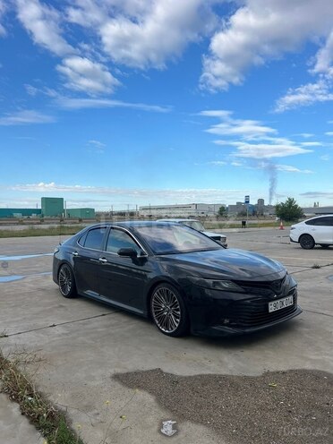 Toyota Camry-4