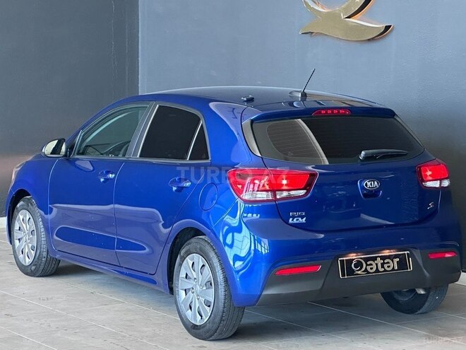 Kia Rio-6