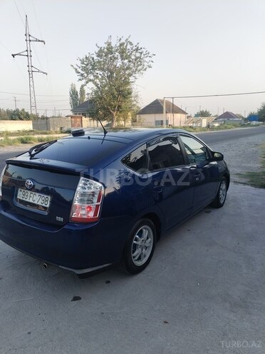 Toyota Prius-9