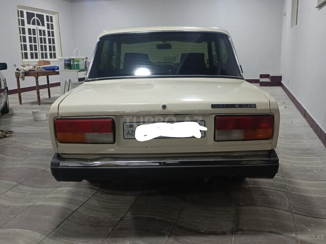 LADA (VAZ) 2107-3