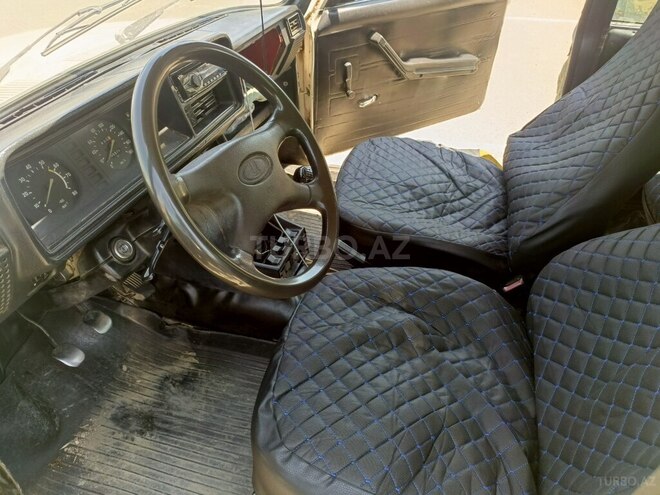 LADA (VAZ) 2107-4