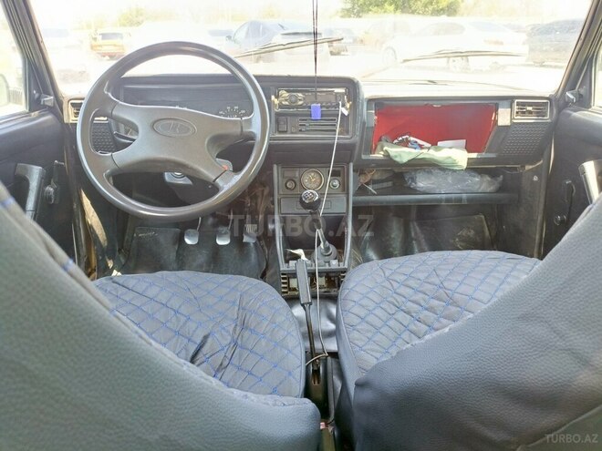 LADA (VAZ) 2107-5
