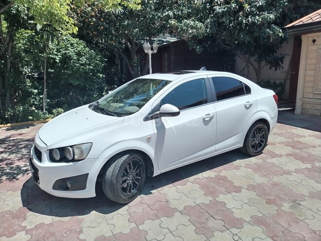 Chevrolet Aveo-1