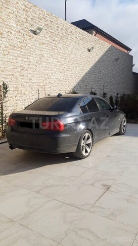 BMW 330-7