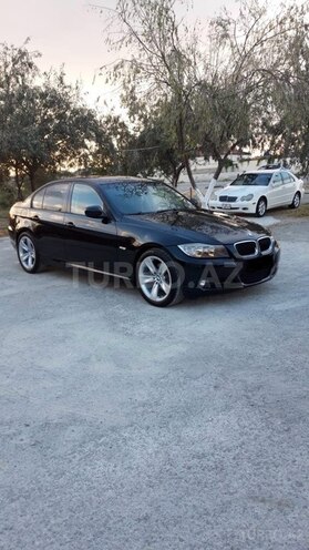 BMW 330-3