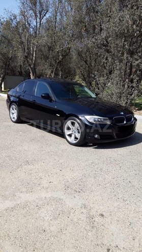 BMW 330-4