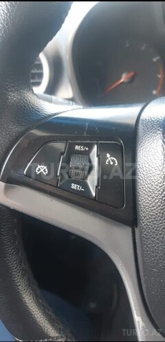 Chevrolet Orlando-8
