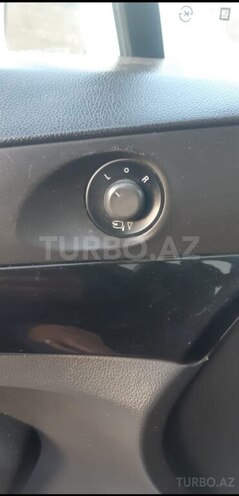 Chevrolet Orlando-6