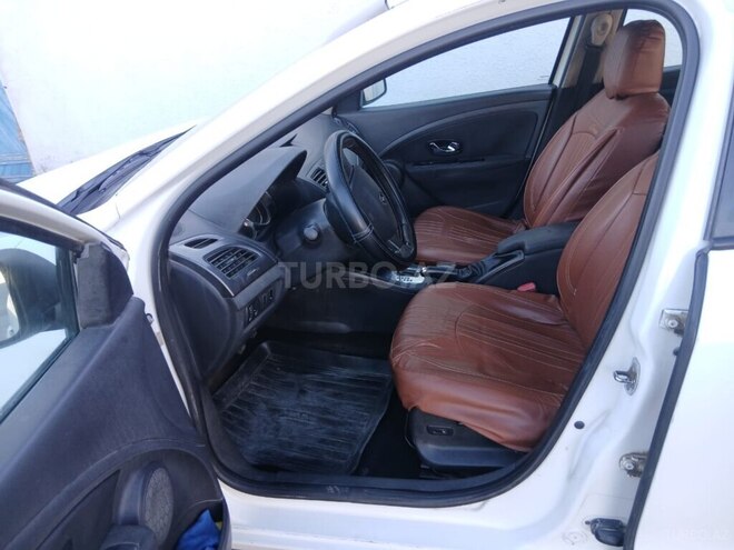 Renault Megane-7