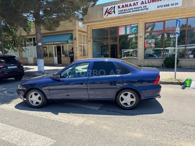 Opel Vectra-6