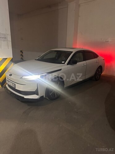 Changan Qiyuan A05-6