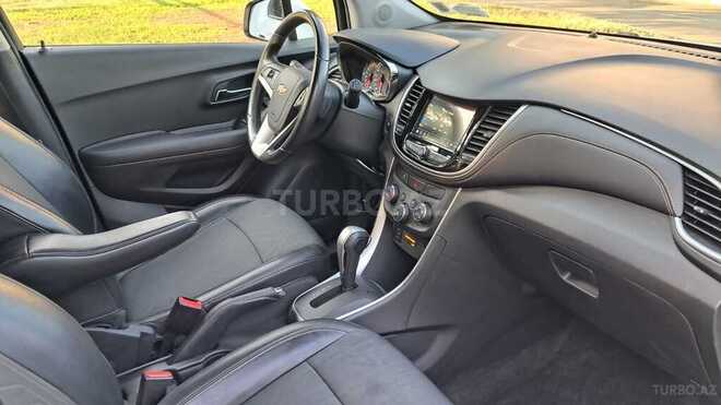 Chevrolet Trax-6