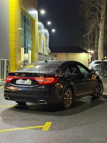 Hyundai Grandeur-2