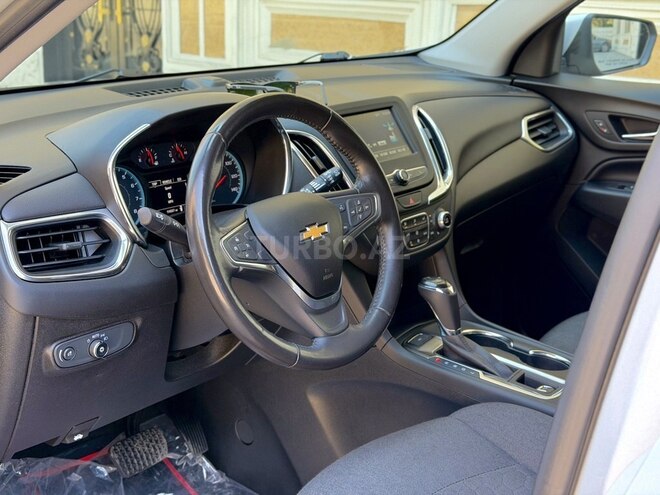 Chevrolet Equinox-8