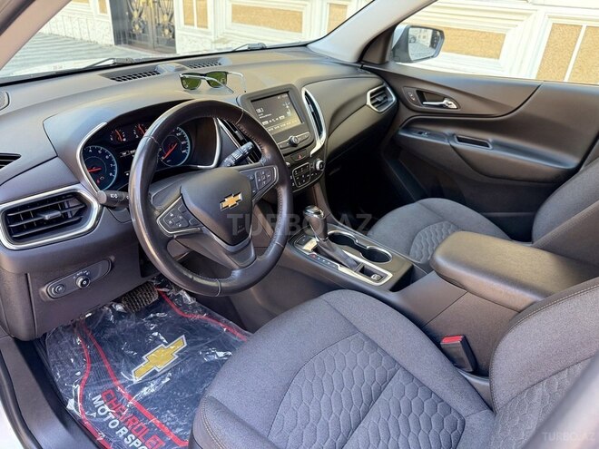 Chevrolet Equinox-9