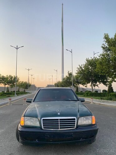 Mercedes C 180-2