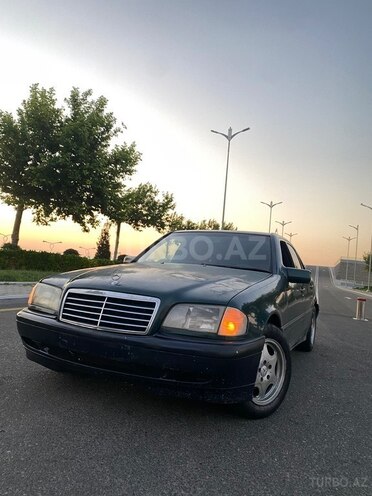 Mercedes C 180-1