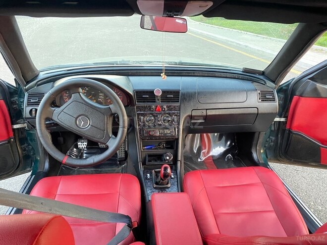 Mercedes C 180-9