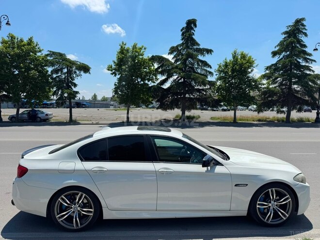 BMW 528-9
