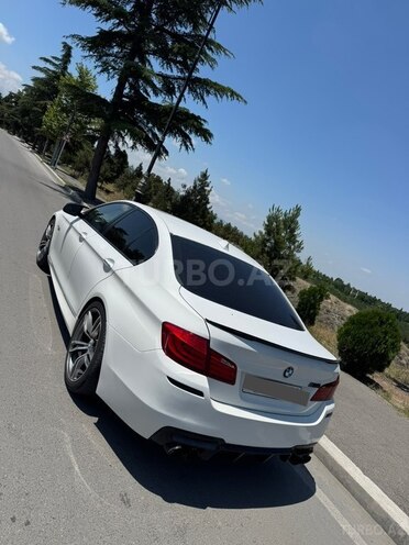 BMW 528-4