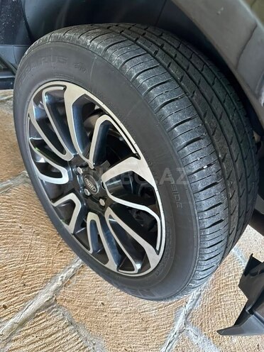 Land Rover Discovery-2